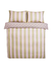 Cath Kidston Pink Tiny Town 180 Thread Count Duvet Cover and Pillowcase Set - Image 4 of 6