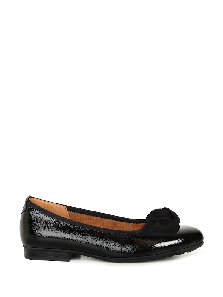 Gabor Picnic Patent Leather Black Shoes - Image 1 of 2 Gabor Picnic Patent Leather Black Shoes - Image 1 of 2