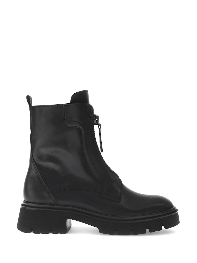 Gabor Magic Leather Black Boots - Image 1 of 5 Gabor Magic Leather Black Boots - Image 1 of 5