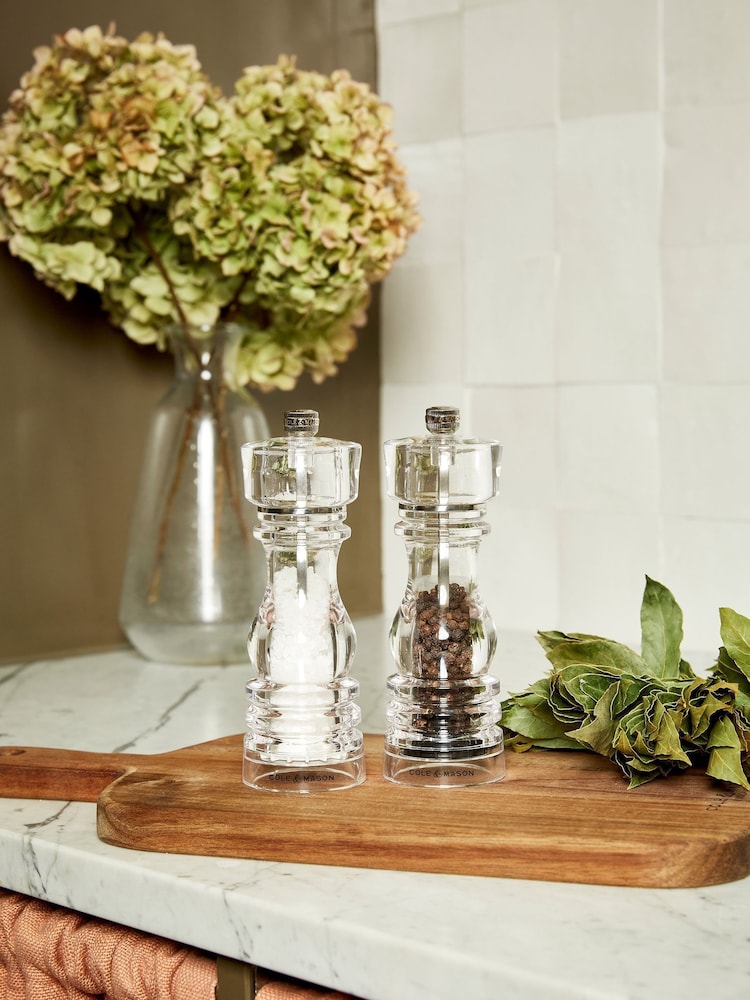 Cole & Mason Clear London Acrylic Salt and Pepper Mills - Image 2 of 5
