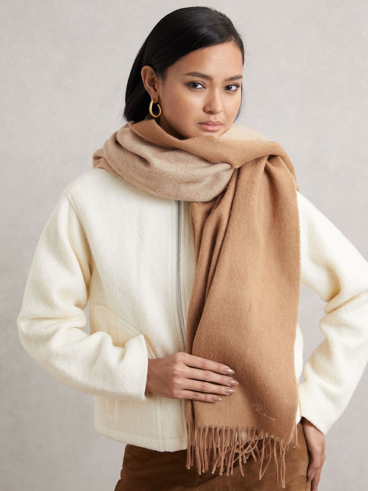 Reiss Taupe Picton Wool-Cashmere Script-Logo Scarf - Image 6 of 6 Reiss Taupe Picton Wool-Cashmere Script-Logo Scarf - Image 6 of 6