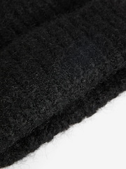 Schwarz - Friends Like These Cosy Knitted Beanie Hat - Bild 4 von 4