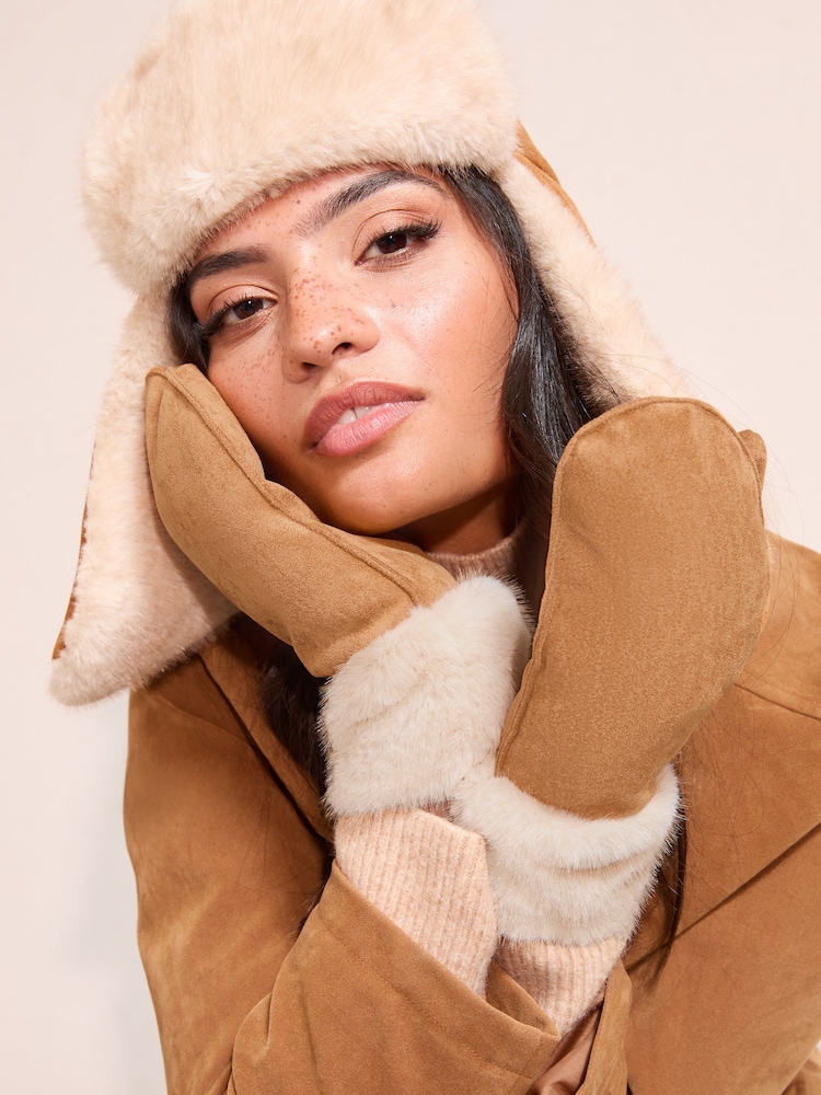 Friends Like These Tan Brown Cosy Faux Suede and Fur Mittens Gloves - Image 1 of 2 Friends Like These Tan Brown Cosy Faux Suede and Fur Mittens Gloves - Image 1 of 2
