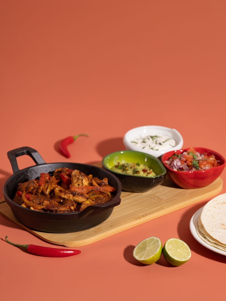 Typhoon The Ultimate Mexican Night in Taco & Fajita Kit - Image 3 of 3