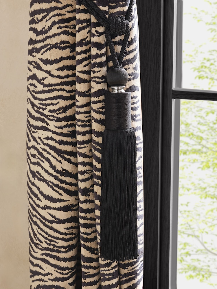 Set of 2 Black Large Tassel Curtain Tie Backs - Image 1 of 2 Set of 2 Black Large Tassel Curtain Tie Backs - Image 1 of 2