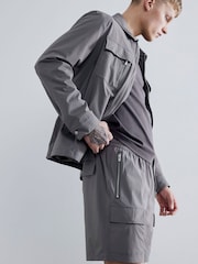 River Island Grey Skinny Fit Cargo Shorts - Image 4 of 4