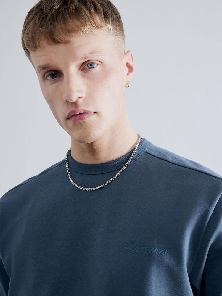 تي شيرت تلبيس عادي بطبعة Luminis من River Island - صورة 4 من 4