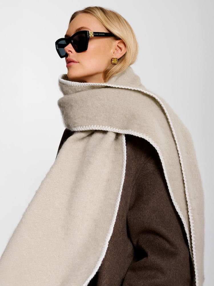 لون طبيعي - Katie Loxton Whipstitch Scarf - صورة 1 من 4 لون طبيعي - Katie Loxton Whipstitch Scarf - صورة 1 من 4