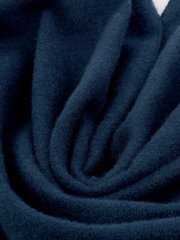 Katie Loxton Triangle Blanket Scarf - Bild 3 von 4