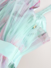 Baker by Ted Baker Green Crinke Mesh Tiered Bow Back Dress - صورة 4 من 7