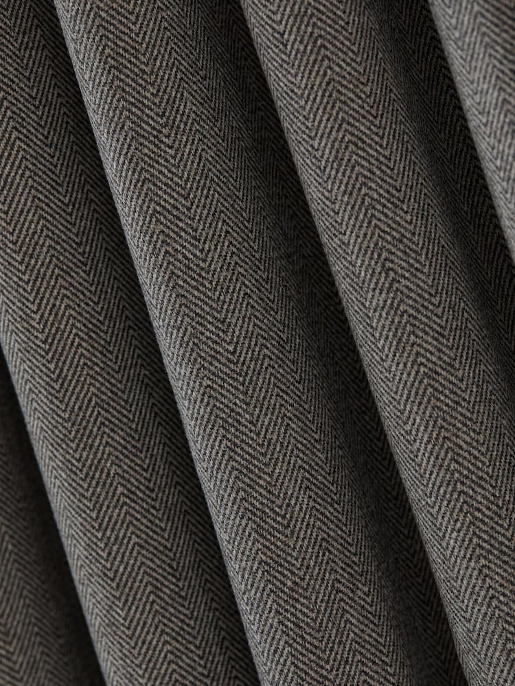 Grey Brushed Herringbone Eyelet Blackout Thermal Curtains - Image 6 of 6