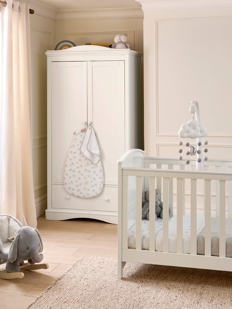 Mamas & Papas White Flyn Cot Bed - Image 1 of 6