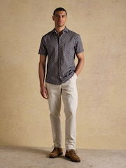 أزرق داكن - Joules Linen Blend Printed Short Sleeve Shirt - صورة 4 من 8