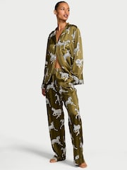 Victoria's Secret Green Chameleon Dancing Zebras Satin Long Pyjamas Set - Image 1 of 3