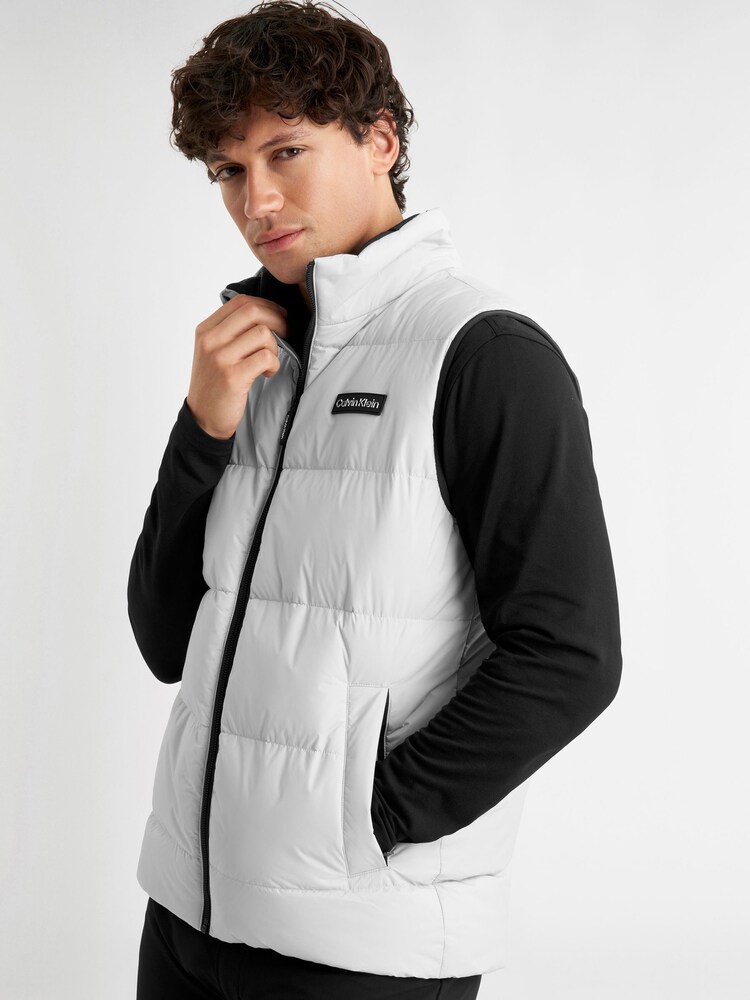Calvin Klein Golf Rivington Padded Gilet - Image 2 of 9
