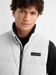 Calvin Klein Golf Rivington Padded Gilet - Image 4 of 9