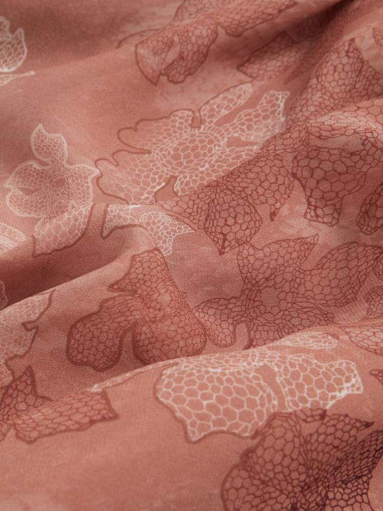 Reiss Pale Pink Lacey Chiffon Floral Cape Maxi Dress - Image 6 of 6