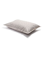 Piglet in Bed Spring Sprig Pillowcases - Image 3 of 3