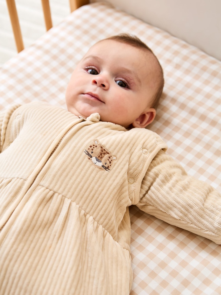 JoJo Maman Bébé Neutral Leopard Ribbed Velour 3.5 Tog Baby Sleeping Bag - Image 2 of 6 JoJo Maman Bébé Neutral Leopard Ribbed Velour 3.5 Tog Baby Sleeping Bag - Image 2 of 6