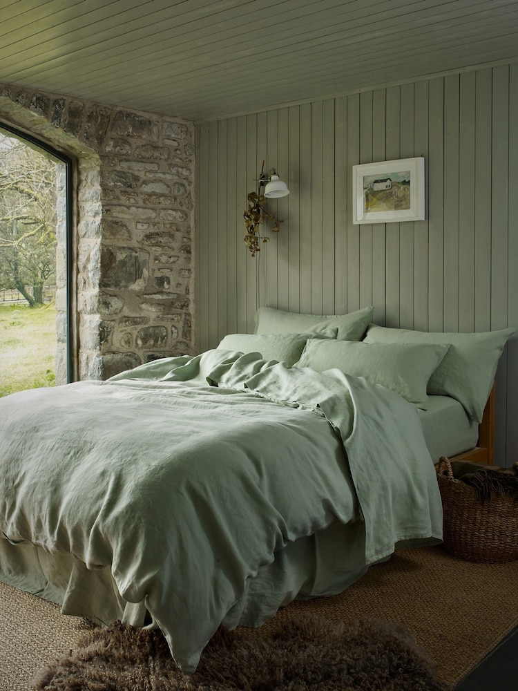 Piglet in Bed Sage Green Duvet Cover - Image 1 of 4