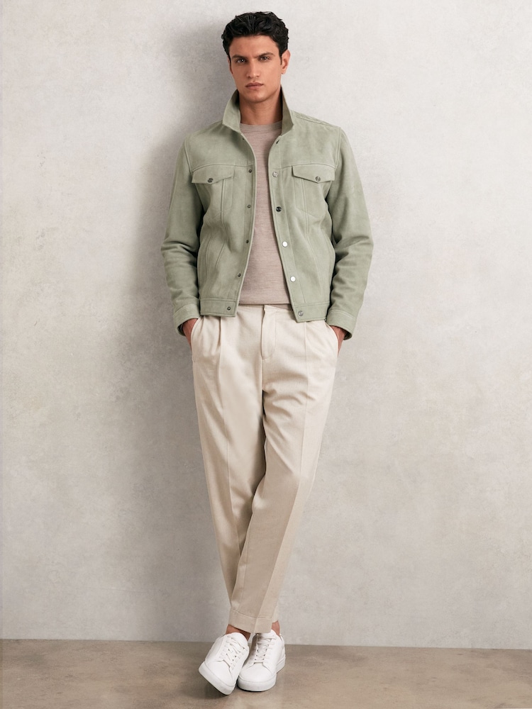 Verde pistacho - Reiss Edington Suede Press Stud Trucker Jacket - Imagen 1 de 7 Verde pistacho - Reiss Edington Suede Press Stud Trucker Jacket - Imagen 1 de 7
