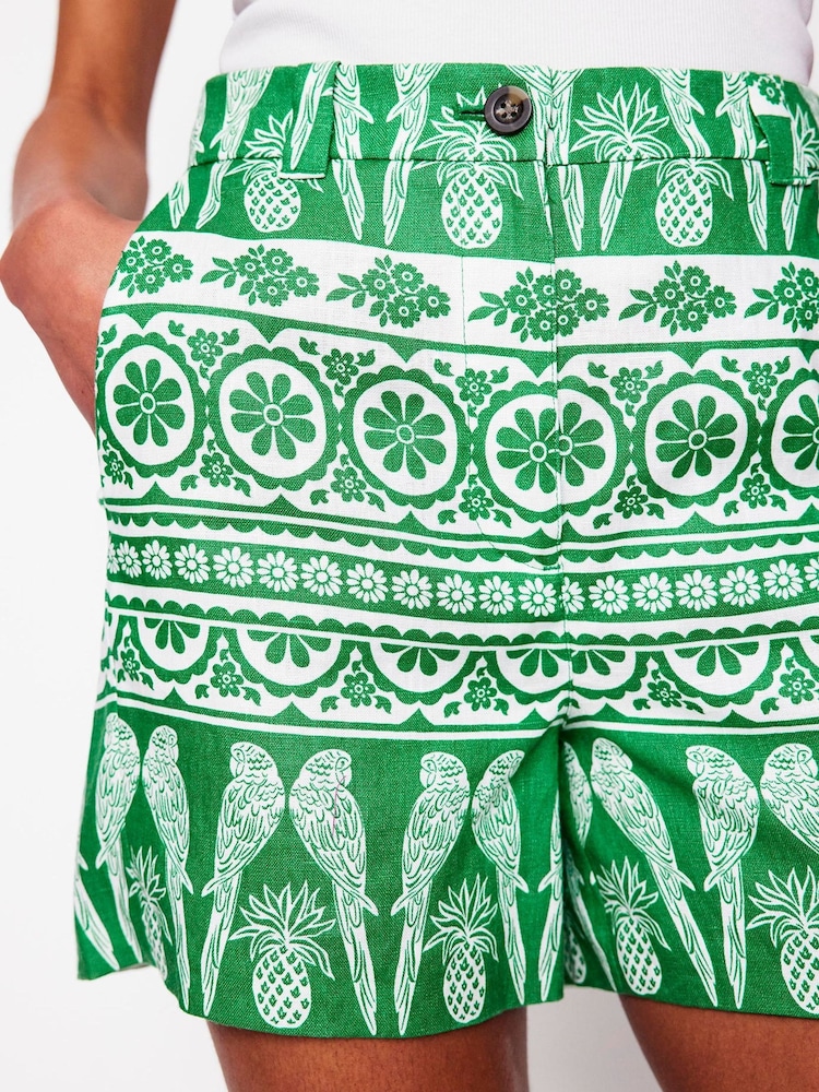 Boden Green Westbourne 100% Linen Shorts - Image 2 of 5