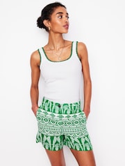 Boden Green Westbourne 100% Linen Shorts - Image 5 of 5