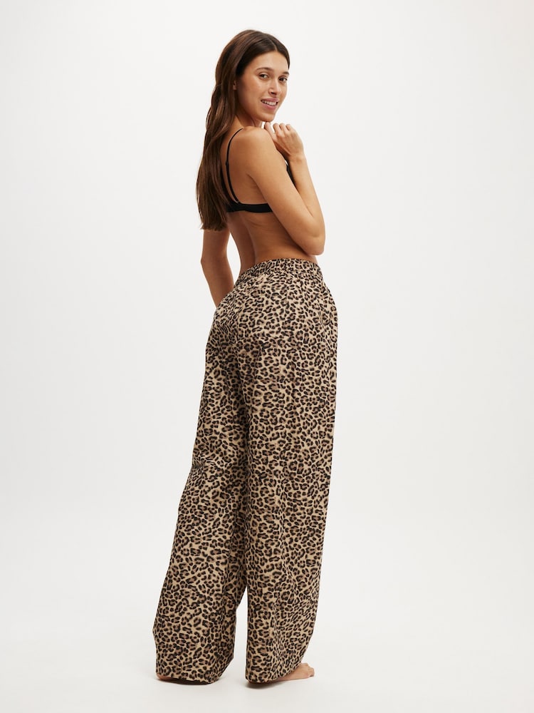 Cotton On Animal Boyfriend Wide Leg Boxer Trousers - Image 5 of 5