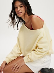 أصفر - Cotton On Classic Fleece Off The Shoulder Sweatshirt - صورة 3 من 4