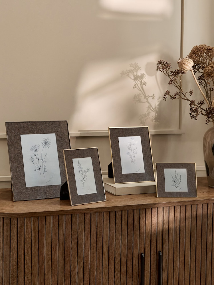 and Gold Linen Look Mount Photo Frame - صورة 1 من 5 and Gold Linen Look Mount Photo Frame - صورة 1 من 5