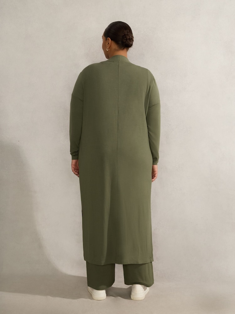 Live Unlimited Green Curve Lightweight Supersoft Maxi Cardigan - Image 2 of 3 Live Unlimited Green Curve Lightweight Supersoft Maxi Cardigan - Image 2 of 3