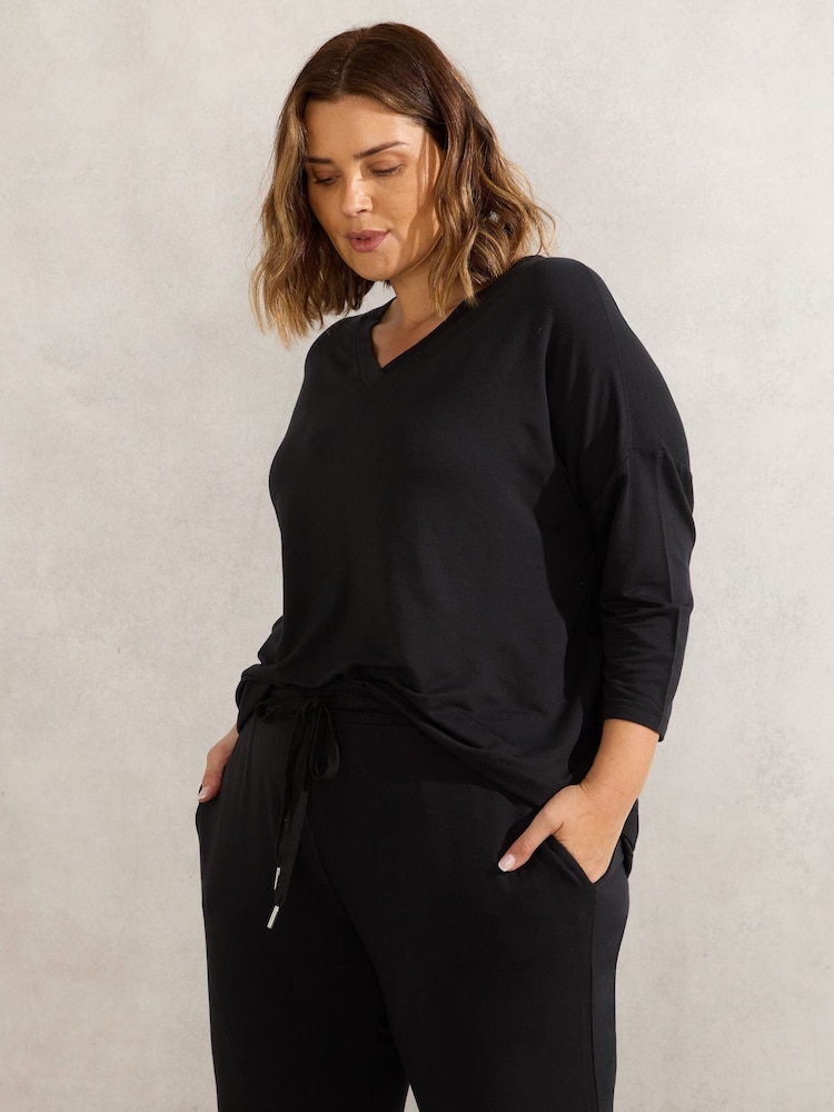 Live Unlimited Black Curve Lightweight Supersoft 3/4 Sleeve Top - Image 2 of 4