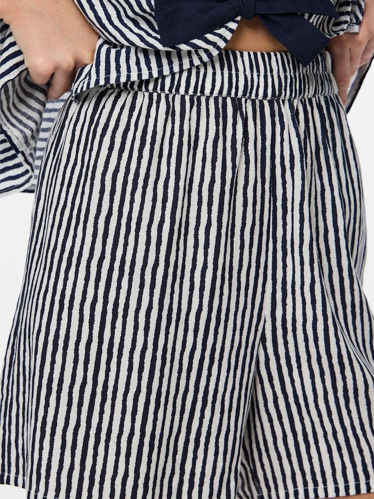 PIECES Grey High Waist Stripe Shorts - Image 3 of 3