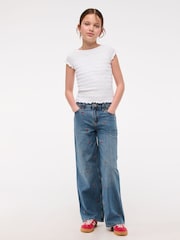 Abercrombie & Fitch Cropped Smocked T-Shirt - Image 6 of 7