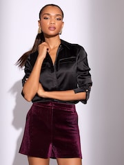 Lipsy Cherry Red Velvet Tailored Shorts - Image 3 of 4