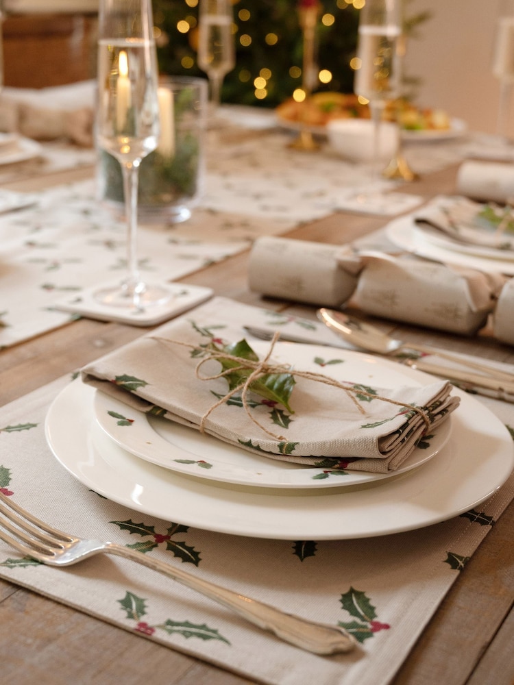 Sophie Allport Natural Holly & Berry Napkins Set of 4 - Image 1 of 2 Sophie Allport Natural Holly & Berry Napkins Set of 4 - Image 1 of 2