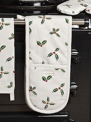 Sophie Allport Natural Holly & Berry Double Oven Glove - Image 1 of 2