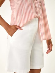 Roman White Smart Twill Pocket 100% Cotton Shorts - Image 5 of 5