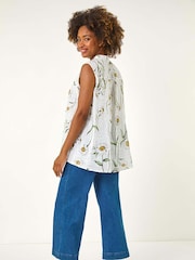 Roman White Daisy Print V-Neck 100% Cotton Vest - Image 3 of 5