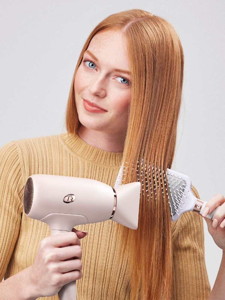 T3 Afar Lightweight Travel Size Hair Dryer - Image 5 of 5