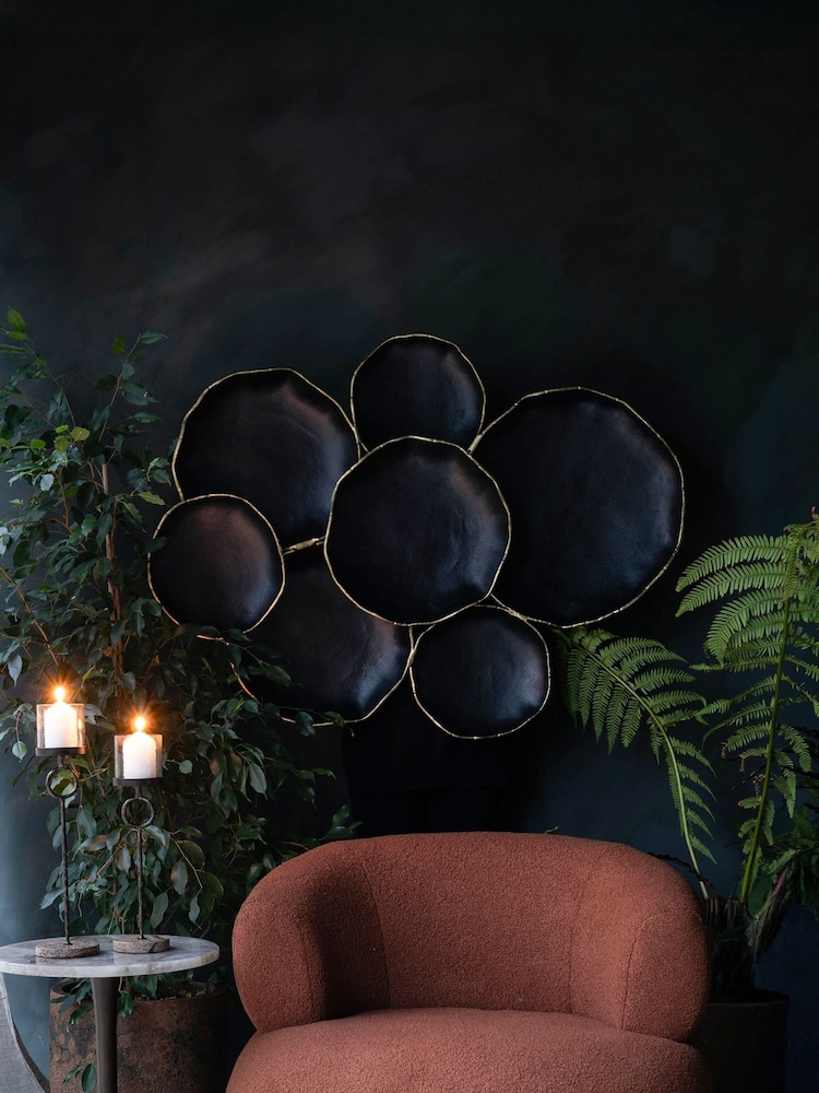 Libra Interiors Black Gold Arlow 7 Disc Black Metal Wall Art - Image 1 of 5