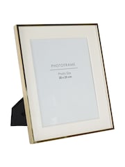 Libra Interiors Gold Strand Photo Frame Iron 20x25cm 3D - Image 2 of 6