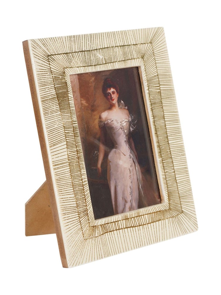 Libra Interiors White Dame Photo Frame 5x7 - Image 2 of 6