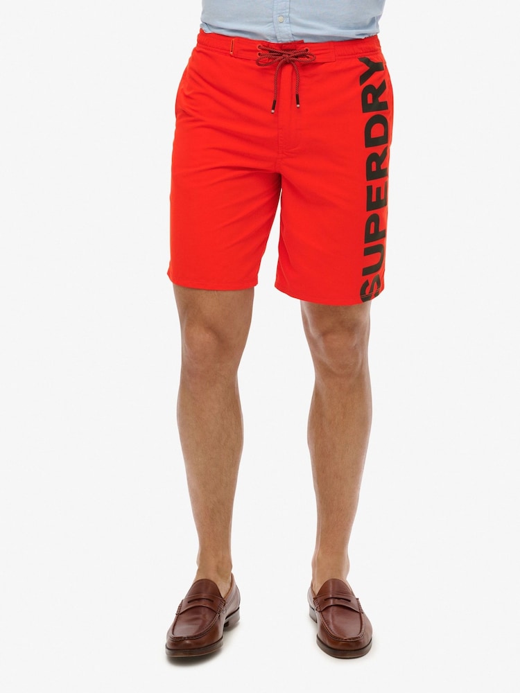 Красный - Superdry Classic 19 Inch Logo Board Shorts - Изображение 1 из 8