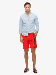 Красный - Superdry Classic 19 Inch Logo Board Shorts - Изображение 3 из 8