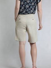 Crema - Weird Fish Annalise Knee Length Chino Shorts - Imagen 2 de 7