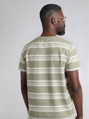 Verde - Weird Fish Xavier Crepe Stripe T-Shirt - Imagen 2 de 6