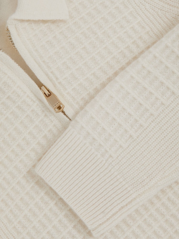 Reiss Off White Hamilton Wool Waffle Knit Half Zip Polo Shirt - Image 4 of 4