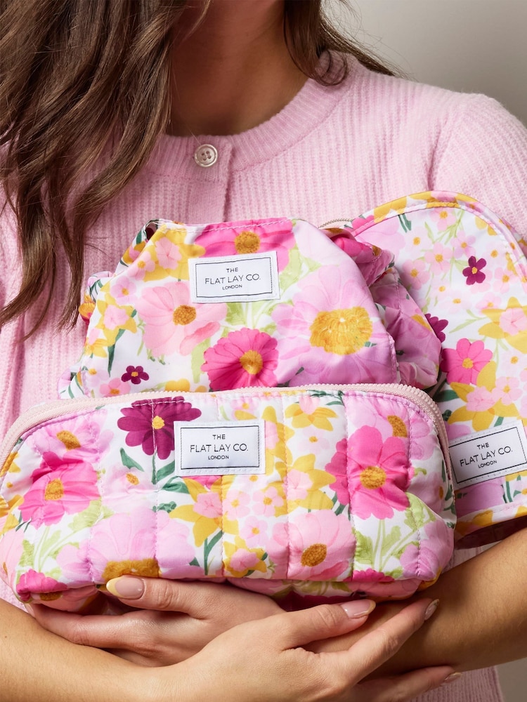 The Flat Lay Co. Marshmallow Open Flat Box Makeup Bag - Image 6 of 6 The Flat Lay Co. Marshmallow Open Flat Box Makeup Bag - Image 6 of 6