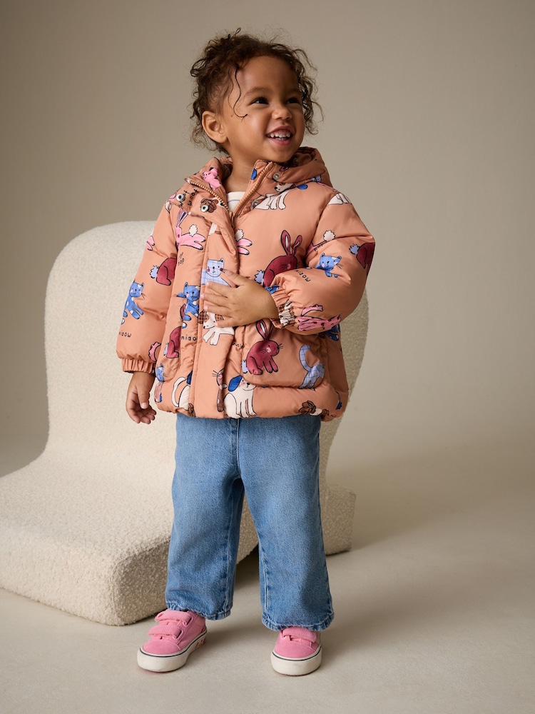 بني مائل للأحمر عليه شخصية - Shower Resistant Printed Coat (3mths-7yrs) - صورة 2 من 9